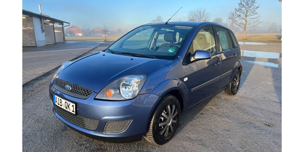 Ford Fiesta 51.000 km 2.900 &euro; Bruckmühl 83052