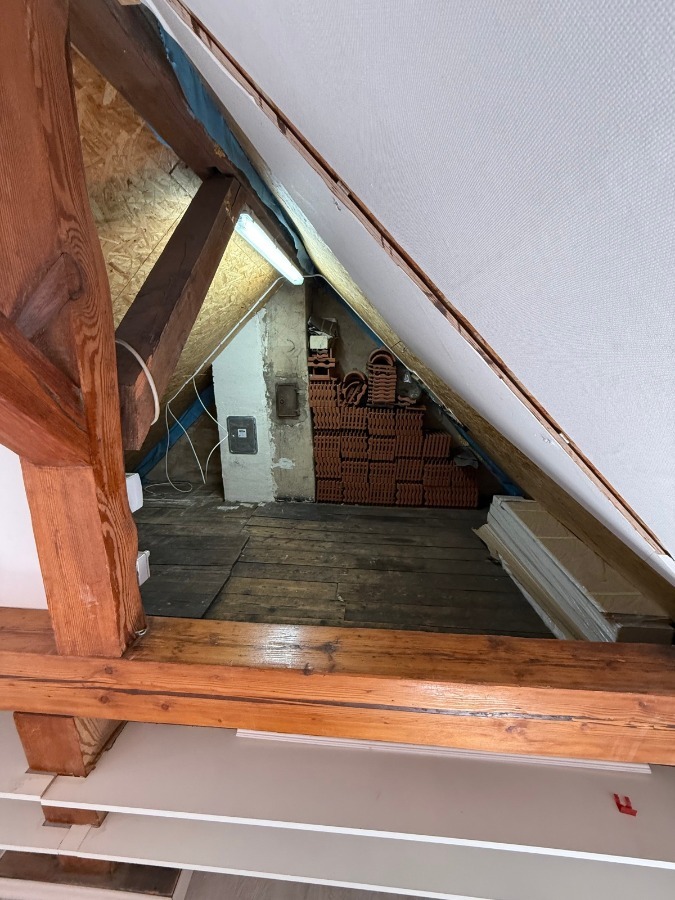 Stilvolle DHH klimatisiert mit Garten, Terrasse & Keller – 4 Etagen in bester Lage