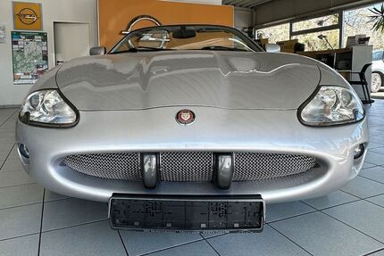 Jaguar XKR