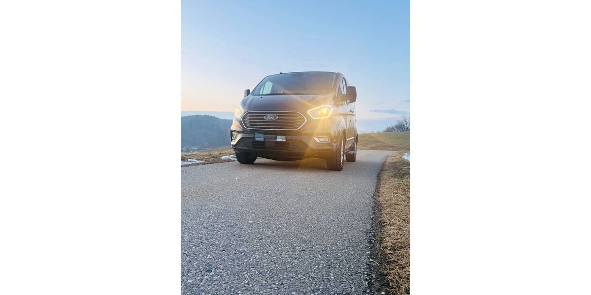 Ford Tourneo Custom 158.000 km 22.500 &euro; Simbach 84359