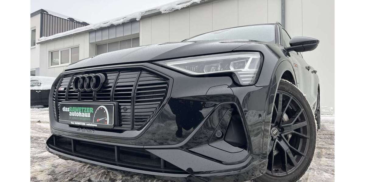 Audi e-tron 29.168 km 36.860 &euro; Marktredwitz 95615