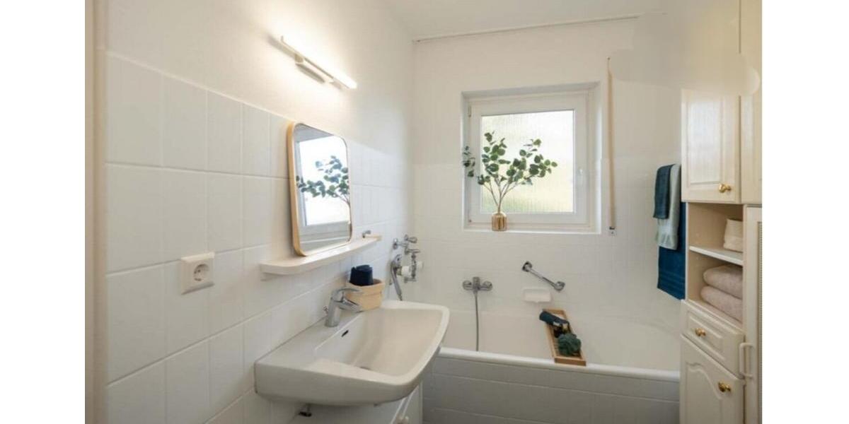 Etagenwohnung Engen - 3 Zimmer, 77 m&sup2;, 940&euro; | Angebot:26311590