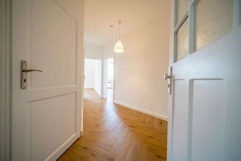 Wohnung zum Kaufen in Stuttgart 319.000 € 60 m²