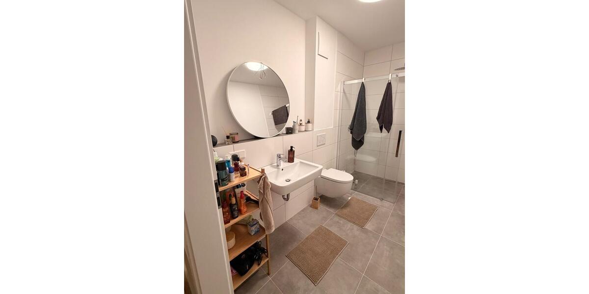 Dachgeschoßwohnung Bremerhaven Lehe - 3 Zimmer, 91 m&sup2;, 1.025&euro; | Angebot:25403714