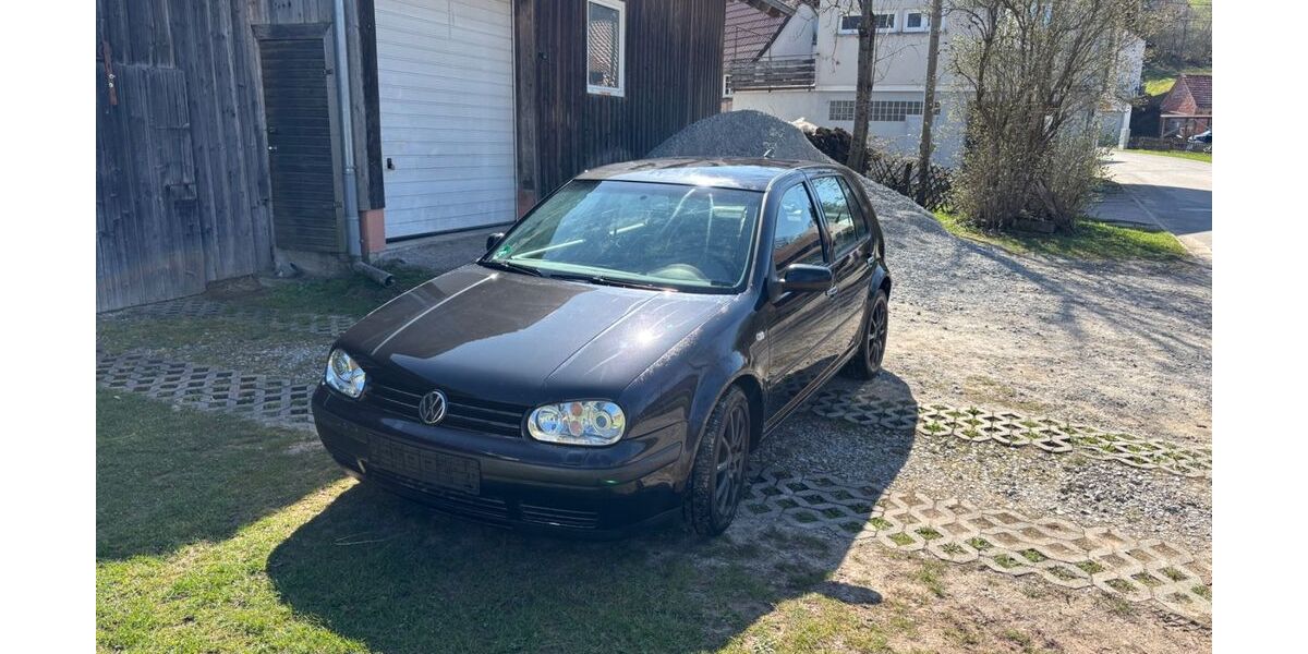 VW Golf 329.000 km 1.400 &euro; Bühlerzell 74426