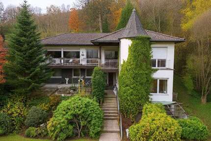 Haus Gummersbach - 9 Zimmer, 292 m&sup2;, 549.000&euro; | Angebot:26693454
