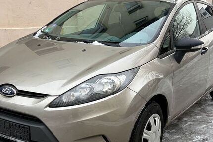 Ford Fiesta 194.727 km 2.999 &euro; Berlin 13359