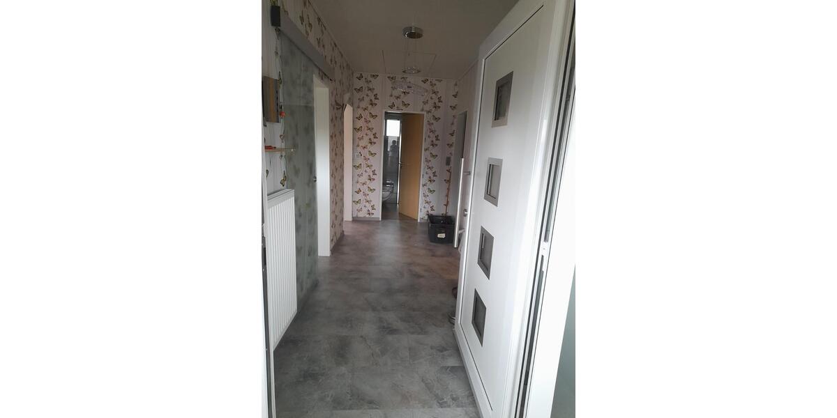 Einfamilienhaus Tröstau - 4 Zimmer, 100 m&sup2;, 300.000&euro; | Angebot:26702403
