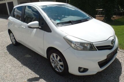 Toyota Yaris 269.000 km 3.690 &euro; Welden 86465