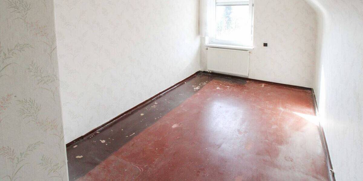 Einfamilienhaus Bernau bei Berlin Schmetzdorf - 4 Zimmer, 219.000&euro; | Angebot:26055205