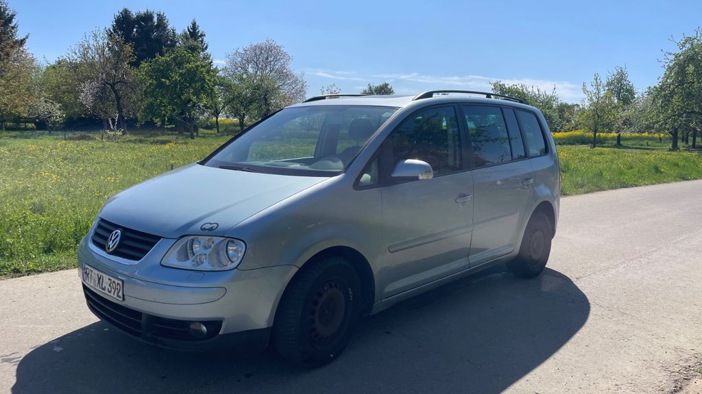 VW Touran 268.000 km 2.400 &euro; Kusterdingen 72127