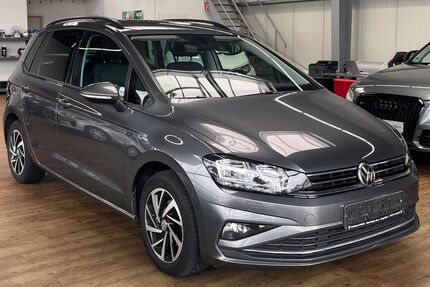 VW Golf 105.093 km 11.950 € Sankt Augustin 53757