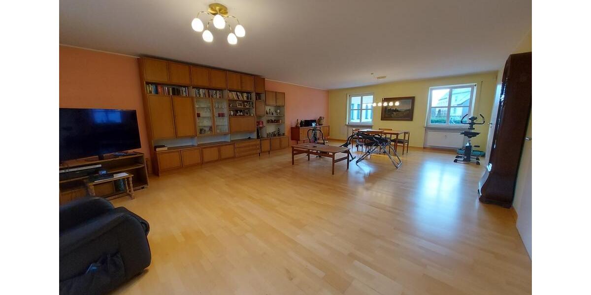 Etagenwohnung Thalfang - 4 Zimmer, 152 m&sup2;, 1.100&euro; | Angebot:26517589