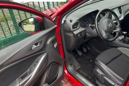 Opel Grandland (X) 129.000 km 9.600 &euro; Lingen 49808