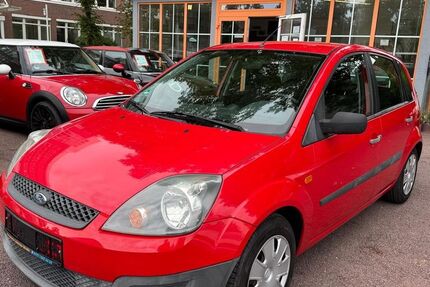 Ford Fiesta 39.800 km 2.990 &euro; Magdeburg 39124