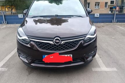 Opel Zafira 202.000 km 7.350 &euro; Berlin 15749