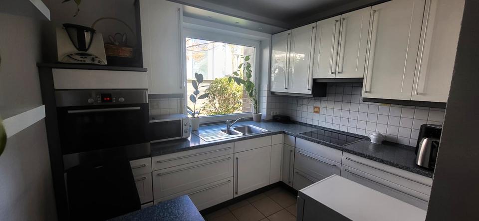 Erdgeschoßwohnung Bad Zwischenahn - 3 Zimmer, 93 m&sup2;, 1.335&euro; | Angebot:26299497