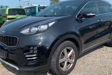 Kia Sportage 93.423 km 16.490 € München 81827