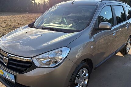 Dacia Lodgy 123.000 km 4.990 &euro; Tschernitz 03130