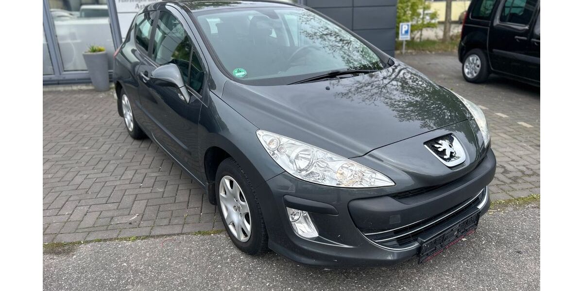 Peugeot 308 138.000 km 2.000 &euro; Wilhelmshaven 26384