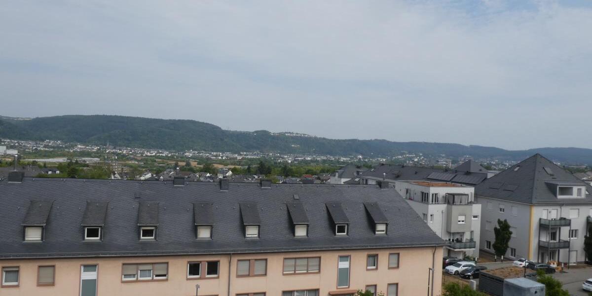 Trier-Feyen neue Maisonettewohnung mit Flair, moderner Heiztechnik sowie toller Weitsicht - Dachgeschoßwohnung Trier Feyen-Weismark | Angebot:27152366