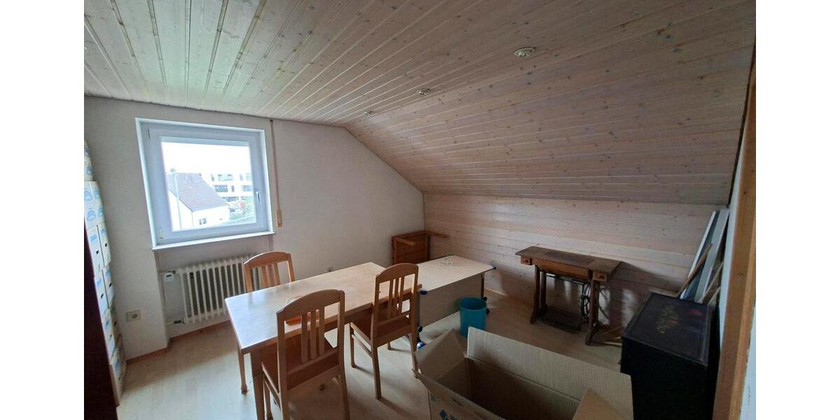 Doppelhaushälfte Königsbrunn - 8 Zimmer, 185 m&sup2;, 695.000&euro; | Angebot:27086171