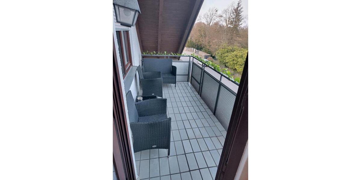 Dachgeschoßwohnung Heilbronn Frankenbach - 2 Zimmer, 54 m&sup2;, 800&euro; | Angebot:25987913