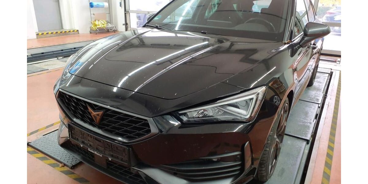 Cupra Leon 111.000 km 19.990 &euro; Peine 31226