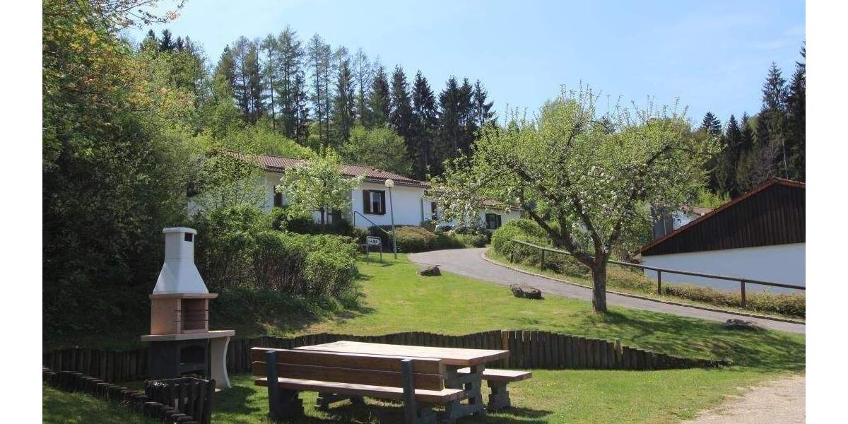 Etagenwohnung Falkenstein - 2 Zimmer, 44 m&sup2;, 54.000&euro; | Angebot:25780539