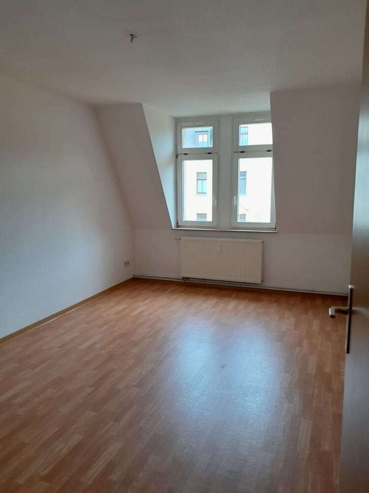 Wohnung zum Mieten in Chemnitz 290 € 57.14 m²