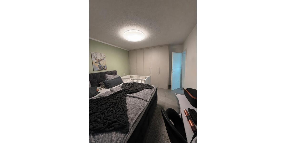 Erdgeschoßwohnung Wiehl - 3 Zimmer, 118 m&sup2;, 1.100&euro; | Angebot:26327017