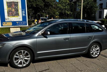 Skoda Superb 263.000 km 12.500 &euro; Hamburg 22159