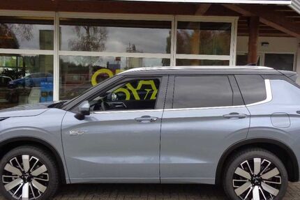 Mitsubishi Outlander 2.000 km 54.900 &euro; Bernau 79872