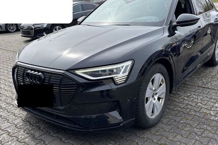 Audi e-tron 72.042 km 25.950 &euro; Steinbach-Hallenberg OT Herges-Hallenberg 98587