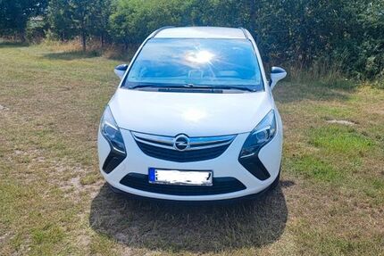 Opel Zafira Tourer