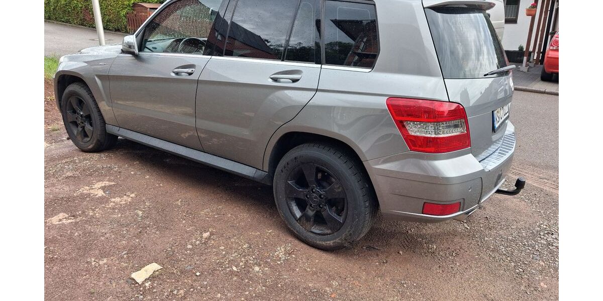 Mercedes-Benz GLK 220 183.000 km 11.499 &euro; Calden 34379