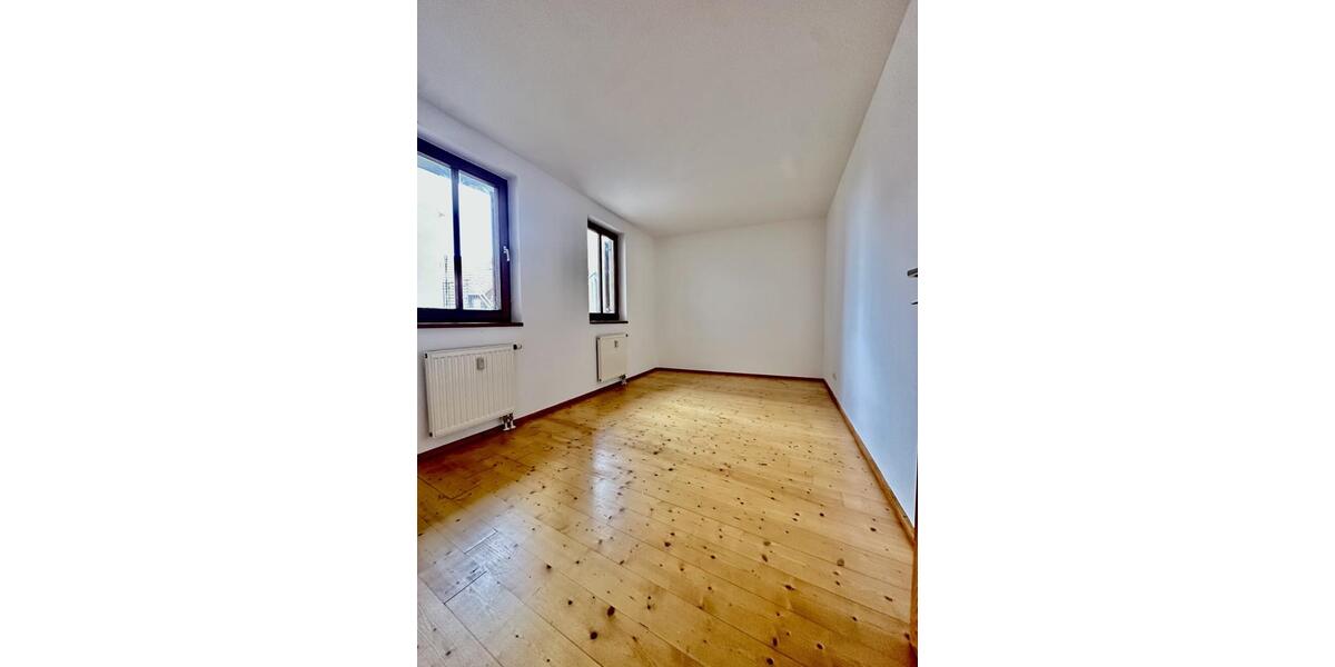 Maximale RenditeEigennutz: Modernisiertes Investment Cadolzburg 2 zimmer