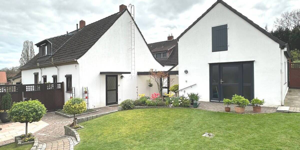 Mehrfamilienhaus, Wohnhaus Bremen / Schönebeck Schönebeck - 5 Zimmer, 137 m&sup2;, 275.000&euro; | Angebot:25777972