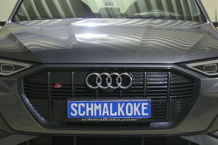Audi e-tron 53.300 km 40.750 &euro; Braunschweig 38112