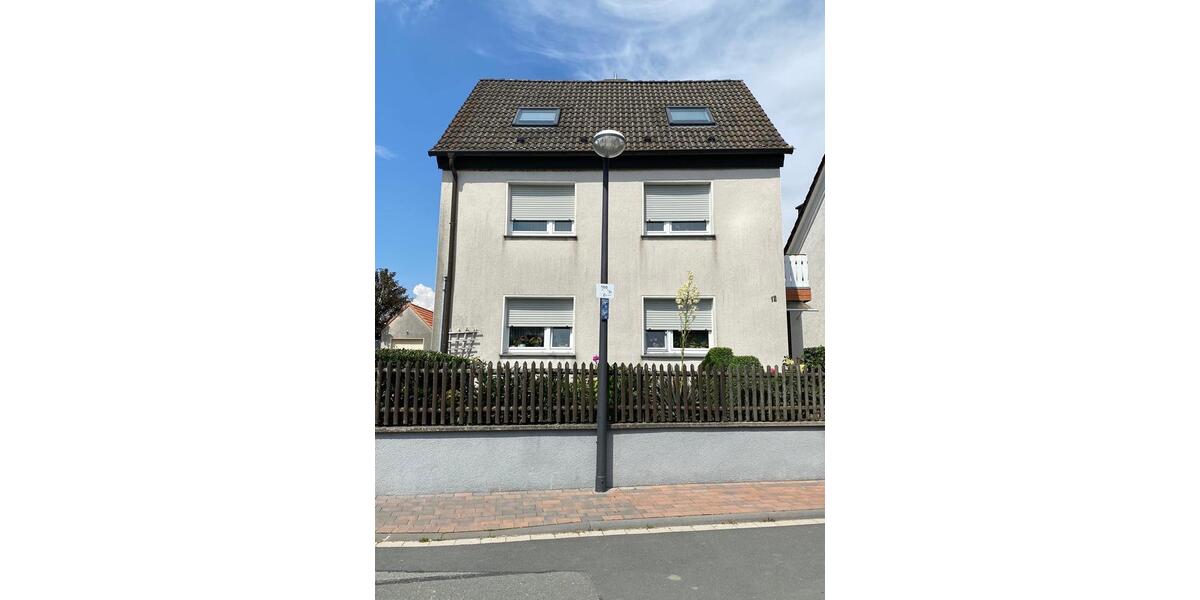 Einfamilienhaus Ense - 8 Zimmer, 208 m&sup2;, 285.000&euro; | Angebot:27226494