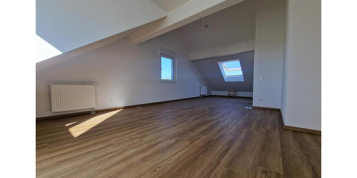 Reihenhaus Oberndorf am Neckar - 4 Zimmer, 132 m&sup2;, 1.400&euro; | Angebot:23555092