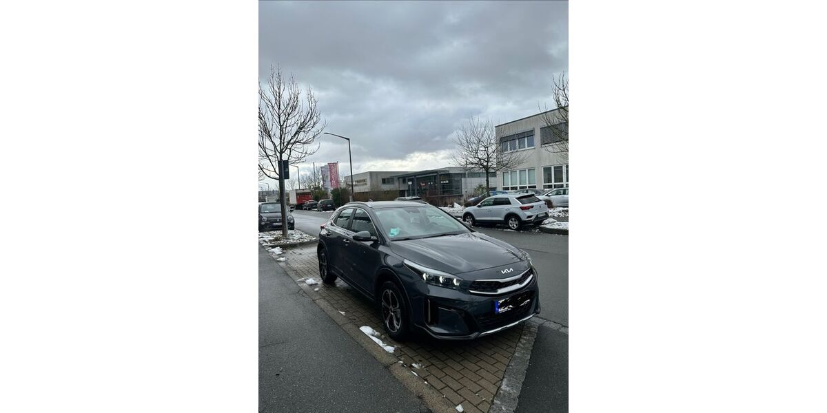 Kia XCeed 40.800 km 19.000 &euro; Würzburg 97070