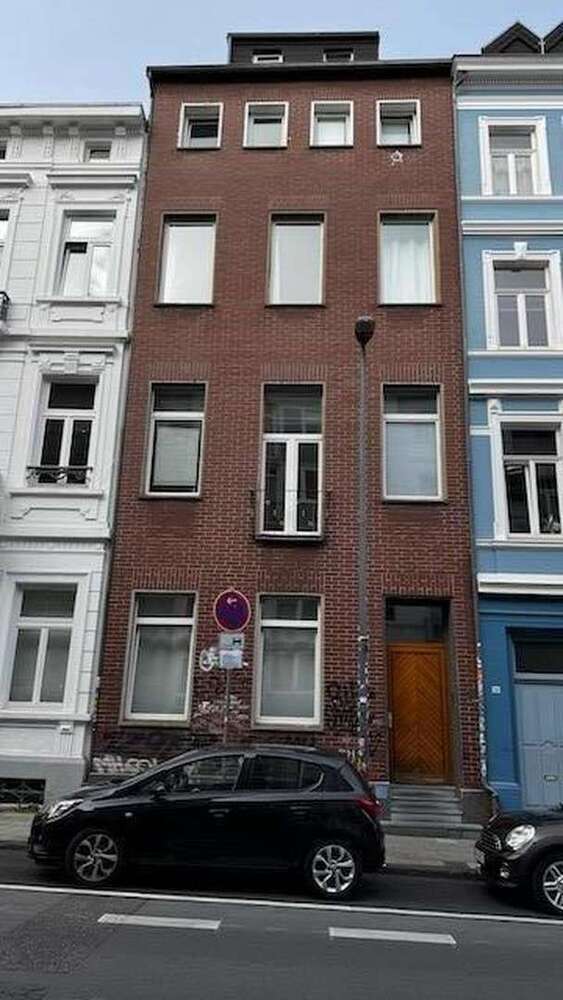 Haus zum Kaufen in Aachen 740.000 € 257 m²