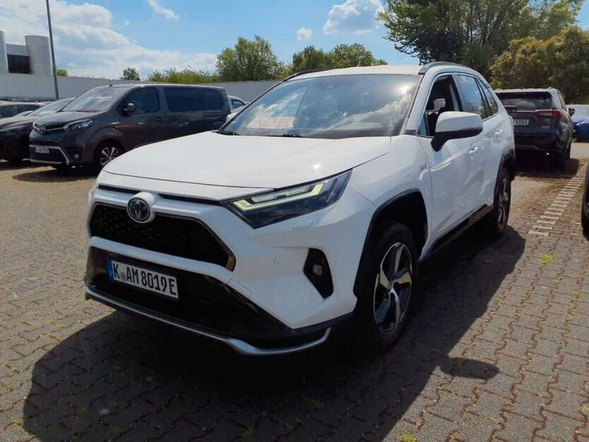 RAV 4