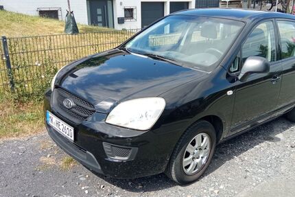 Kia Carens 231.000 km 1.500 &euro; Hemer 58675