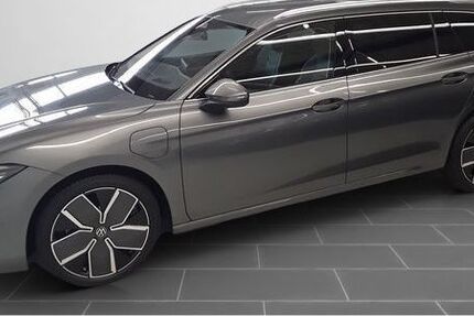 VW Passat Variant