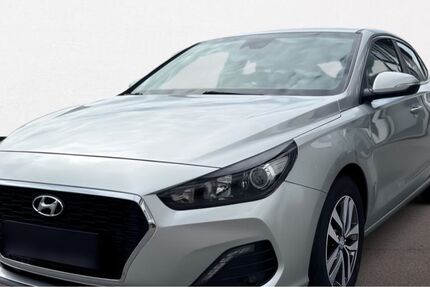 Hyundai i30 61.435 km 12.900 &euro; Hutthurm 94116