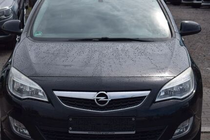 Opel Astra 226.000 km 3.199 &euro; Berlin 13597