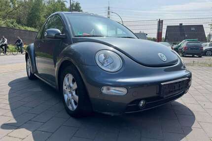 VW New Beetle