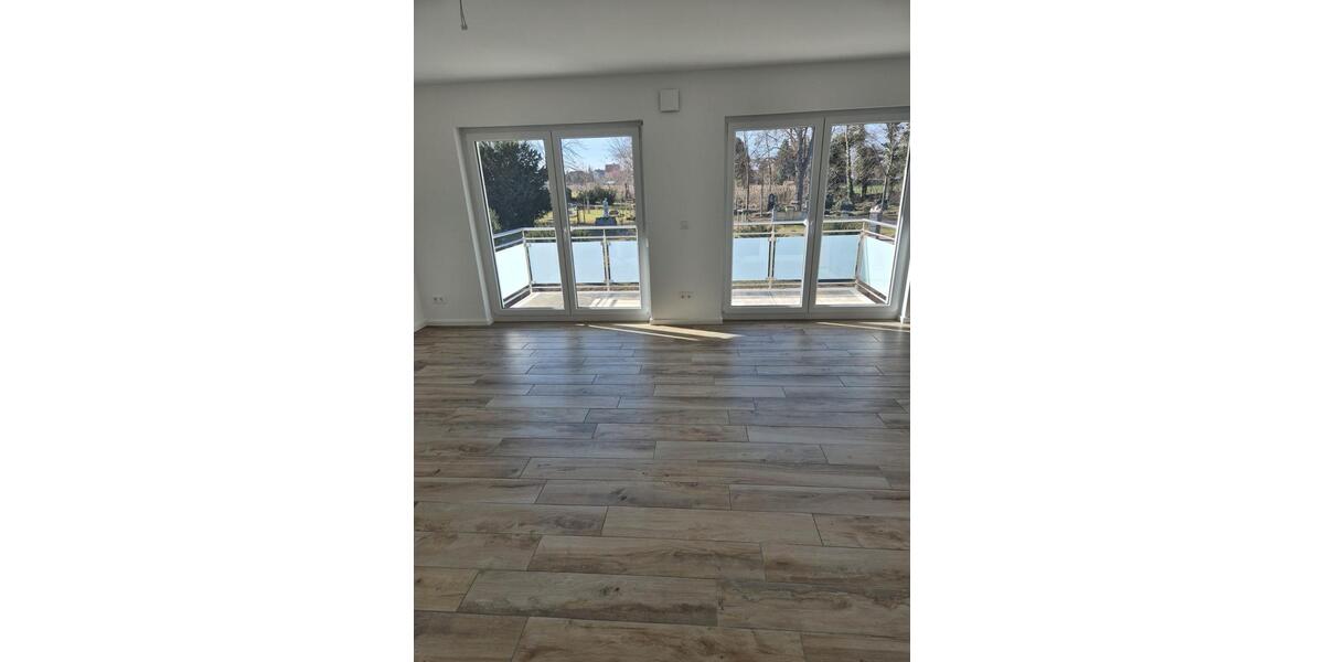 Etagenwohnung Magdeburg Ottersleben - 5 Zimmer, 135 m&sup2;, 1.800&euro; | Angebot:26071819
